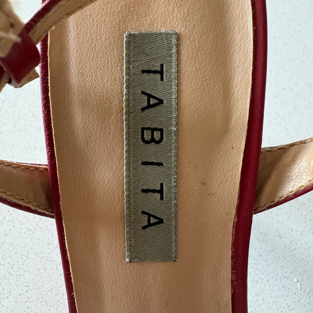 Elegant Red Heeled Sandals - Picture 4 of 4